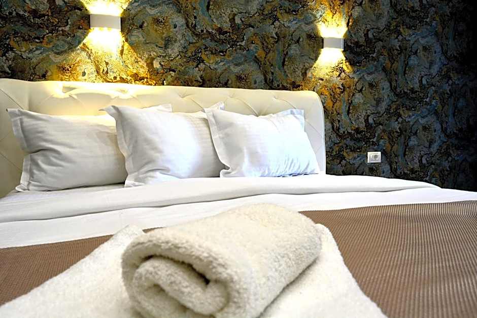 Arizet Boutique Mamaia