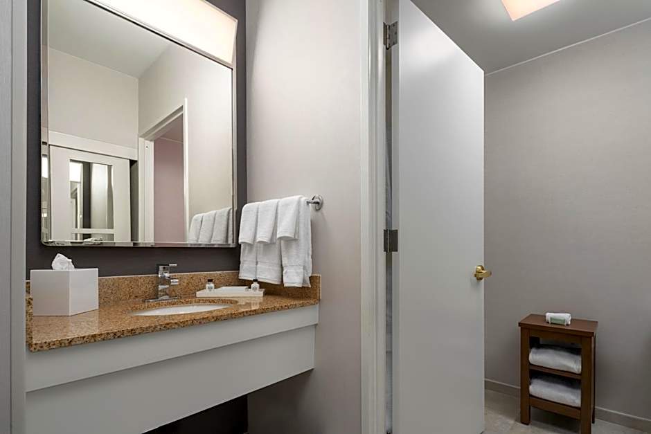 Courtyard by Marriott New York Manhattan/Midtown East