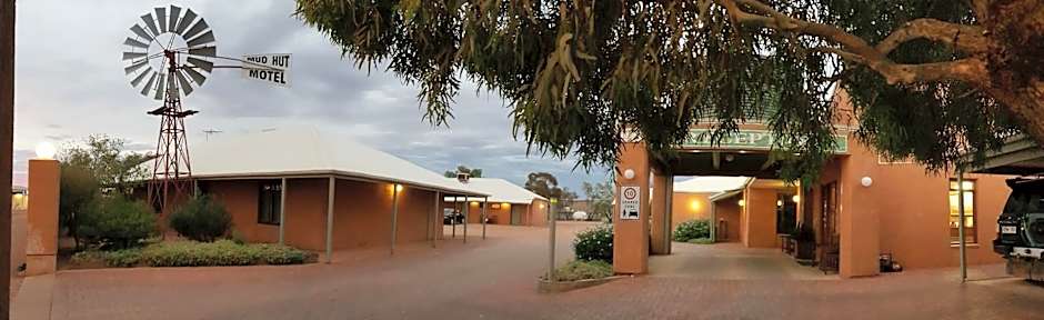 Mud Hut Motel