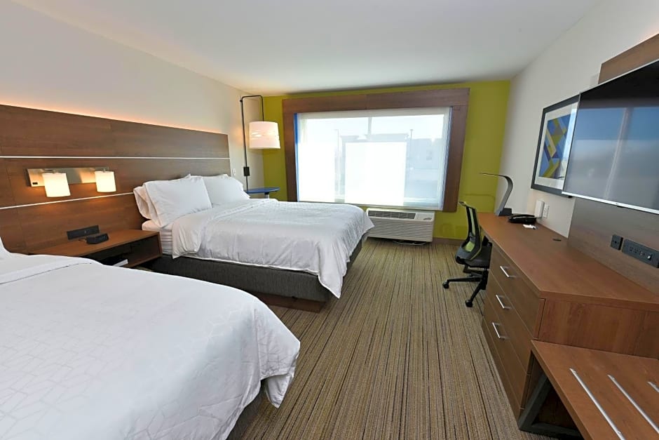 Holiday Inn Express & Suites - Madisonville