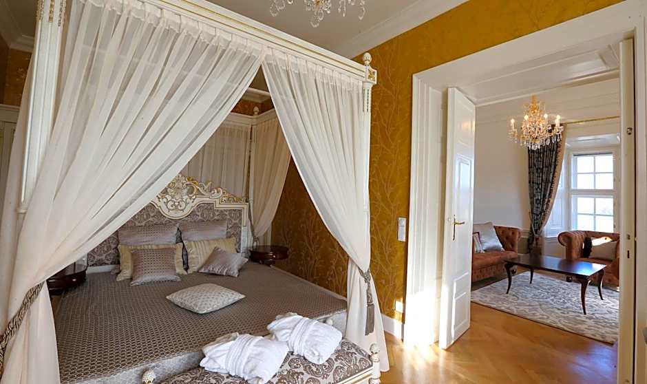 Austria Trend Schloss Schoenbrunn Grand Suite