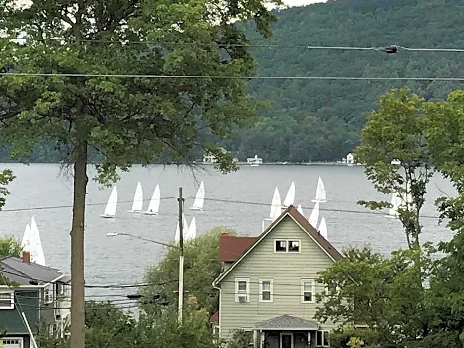 Keuka Lake Motel - Adults Only