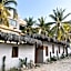 Casa Leah - Full Ocean View Apartment- Zicatela - AC in Bedroom - Steps To Beach - Steps to la Punta