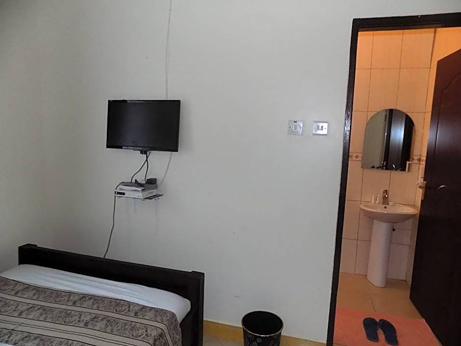 Peniel Beach Hotel
