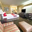 Bonita Lakes Inn