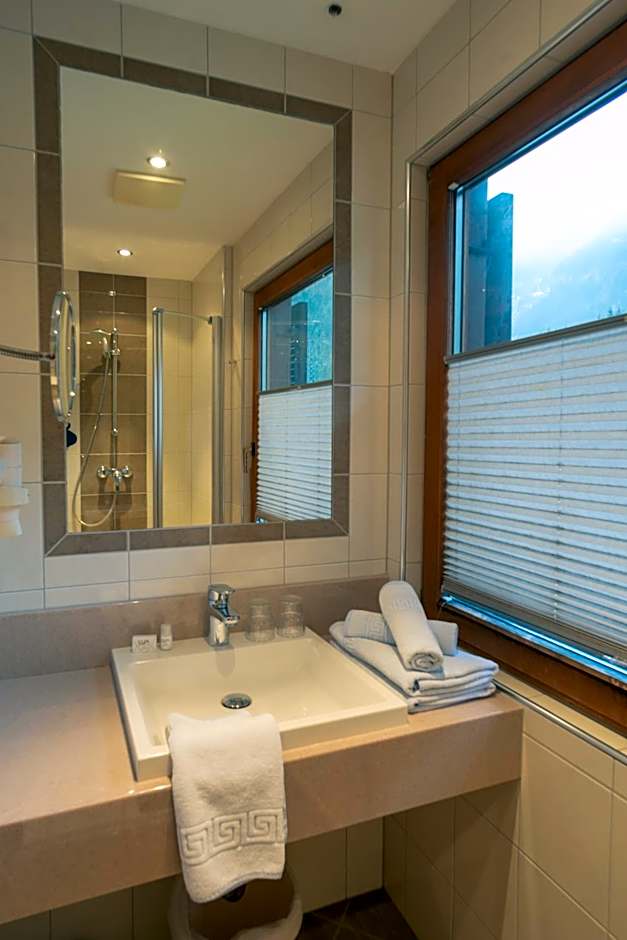 Alpenhotel Badmeister