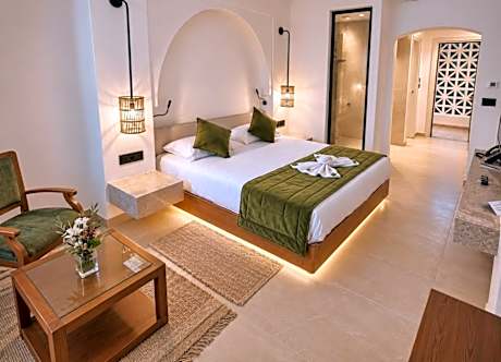 Deluxe Double Room with Sea View