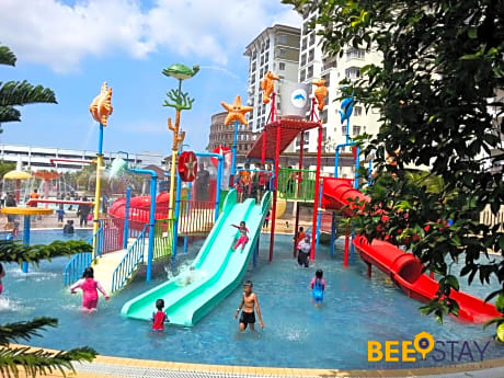 Melaka Biggest Water Themepark Pool with Free Tickets in Bukit Katil