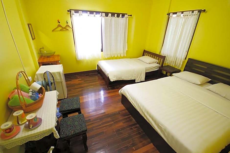 Baan Bua Homestay
