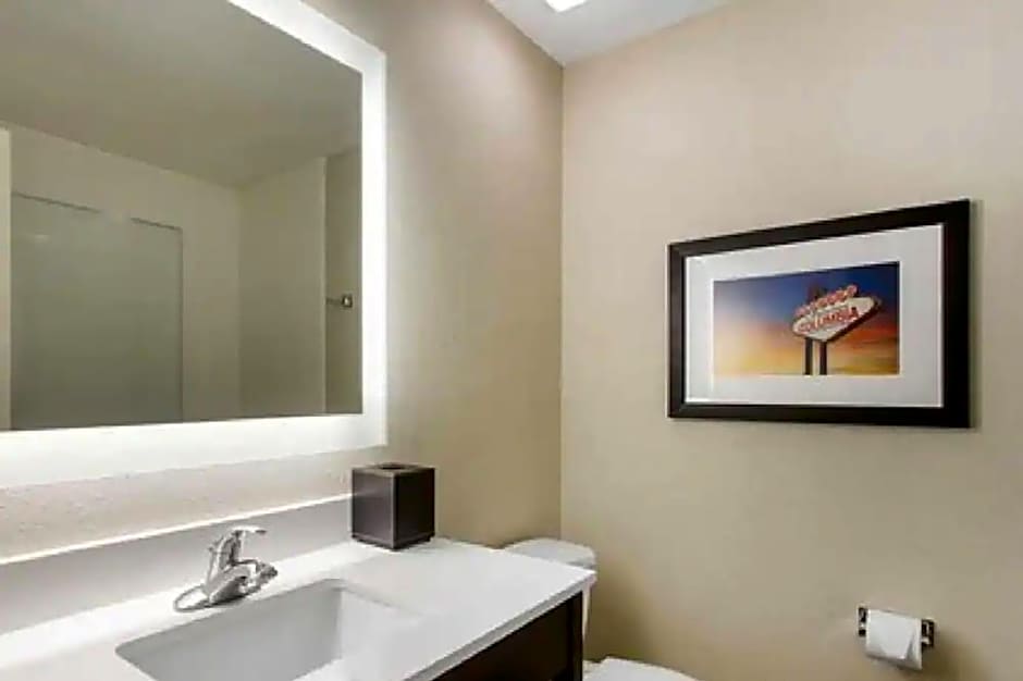 Gallus Stadium Park Inn, an Ascend Collection Hotel