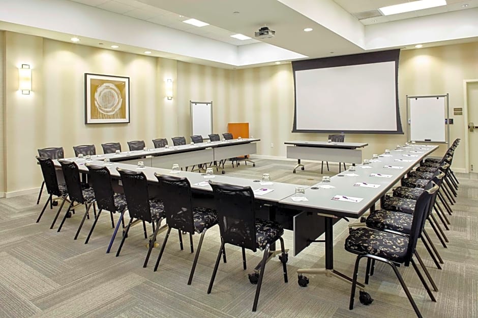 Hyatt Place Miami Airport East
