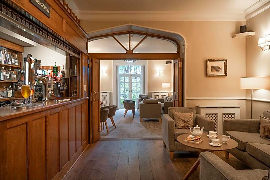 Briery Wood Hotel