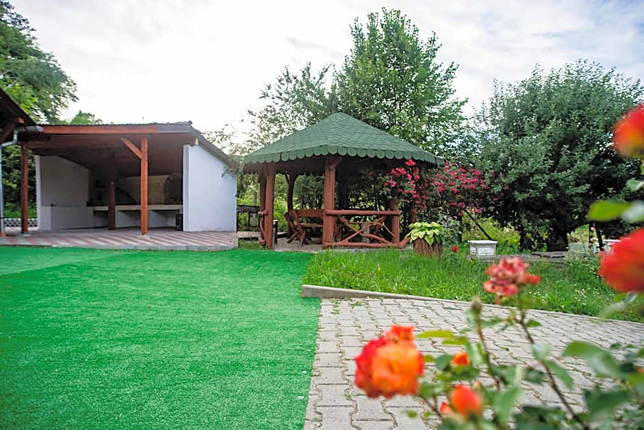 HOTEL MARION POIANA
