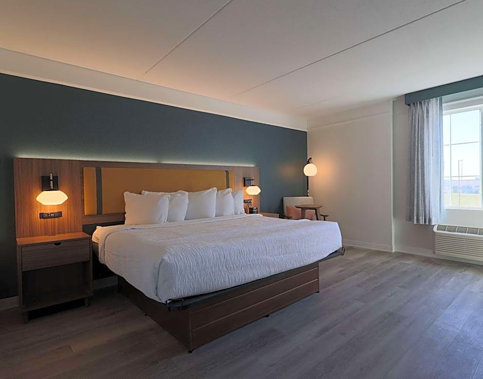 La Quinta Inn & Suites by Wyndham Sherman
