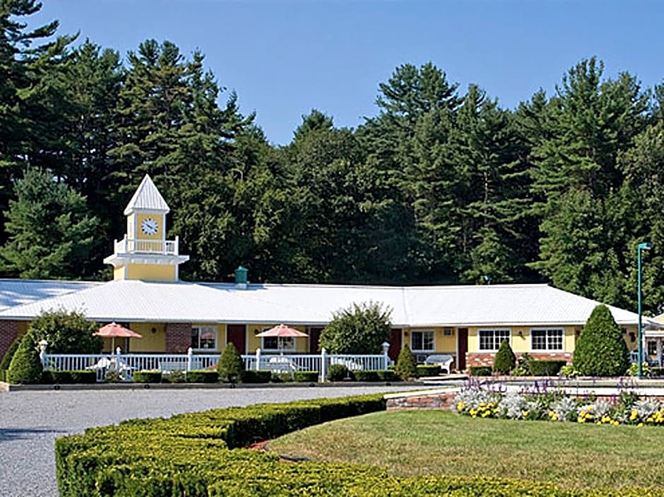 Colonel Williams Resort and Suites