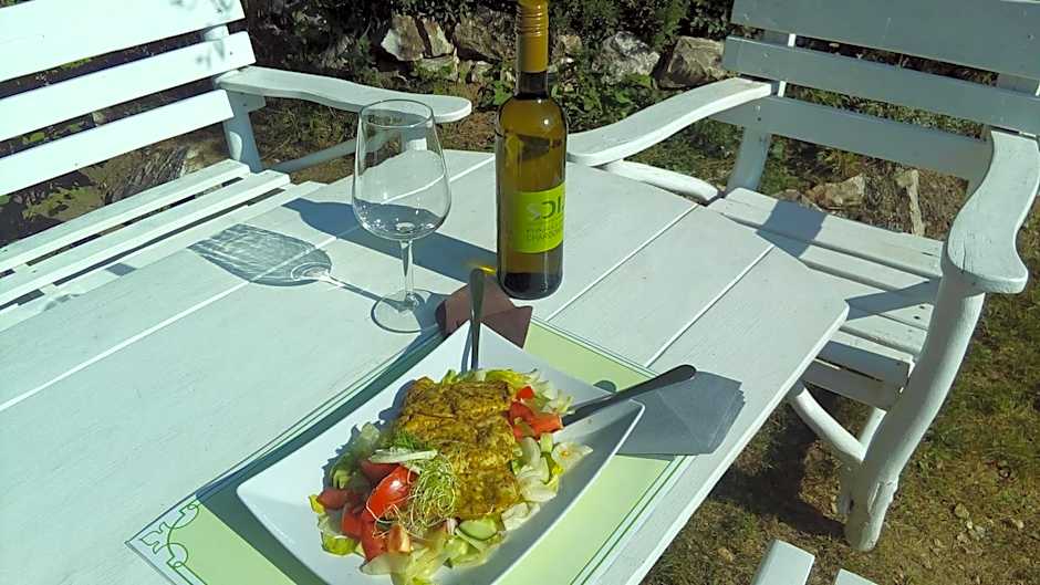 Pollushof Panzió és Étterem