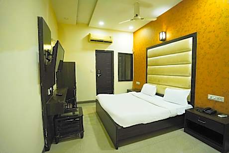 OYO Hotel Amara