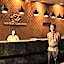 Sri U-Thong Grand Hotel