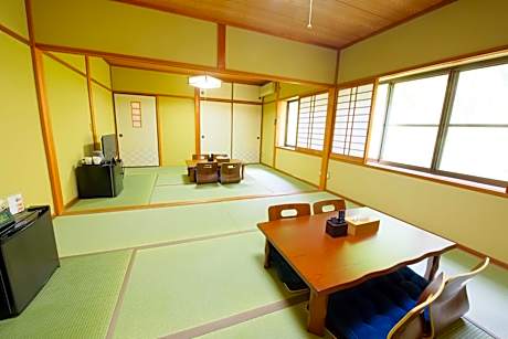 Japanese-Style Room