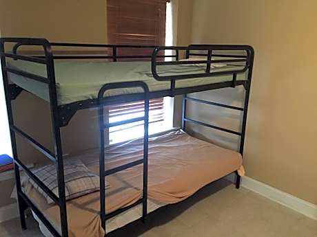 Bed in 4-Bed Mixed Dormitory Room
