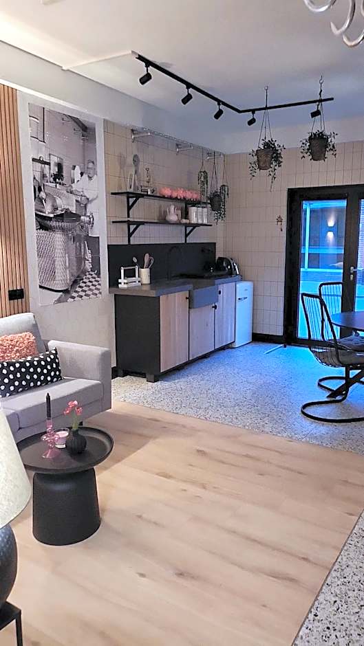 B&B SJLAOPE BIEJ DE SJLÈCHTER (slapen bij de slager)