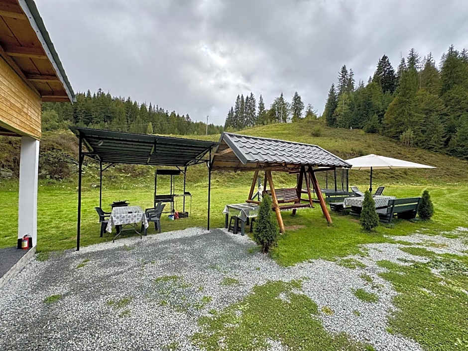 Cabana de Sub Deal Arieșeni