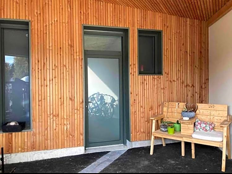 Chambre avec salle de bains privative