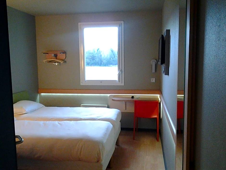 ibis budget Givet