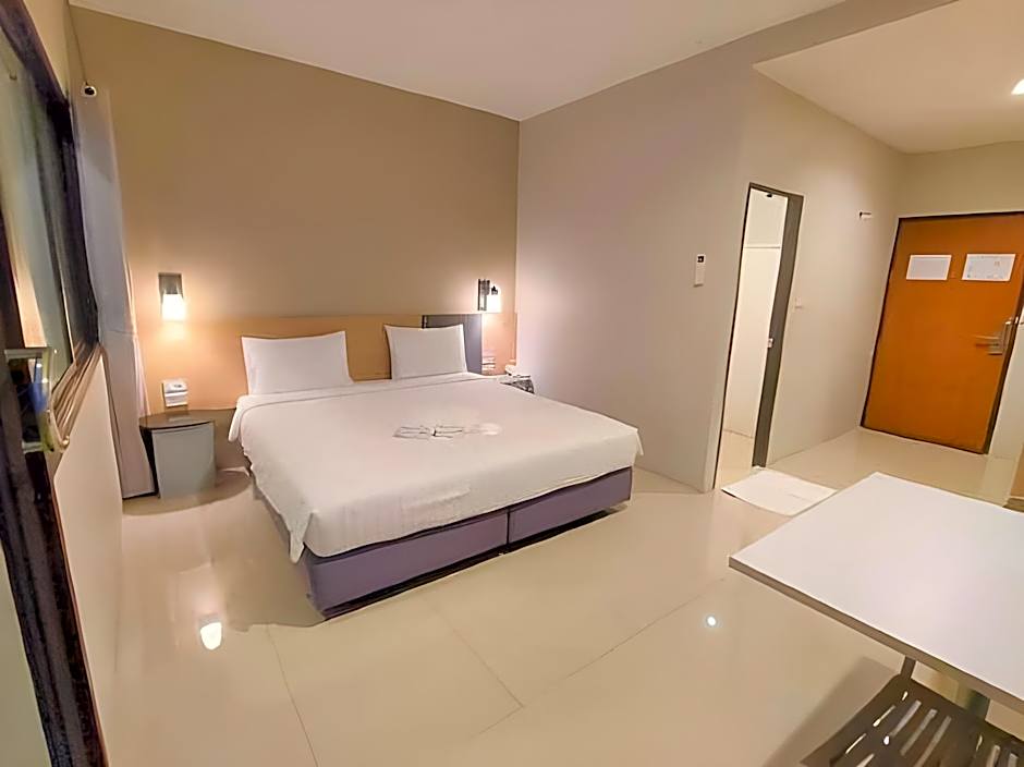 Prachuap Beach Hotel