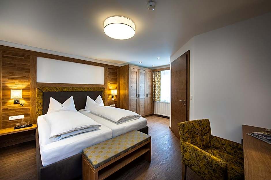 Hotel Huberhof
