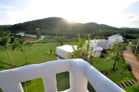 The Buda Resort Muaklek