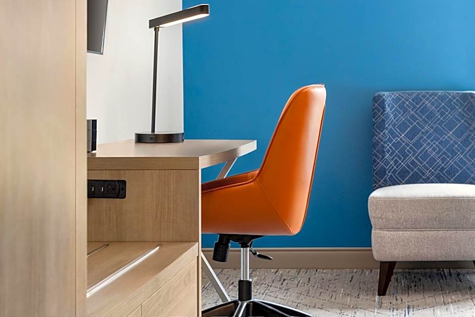 Holiday Inn Express Birmingham Irondale East By IHG