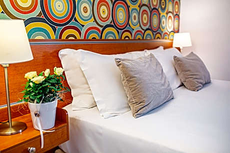 Classic Double or Twin Room with Extra Bed