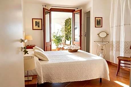 Double or Twin Room with Garden View