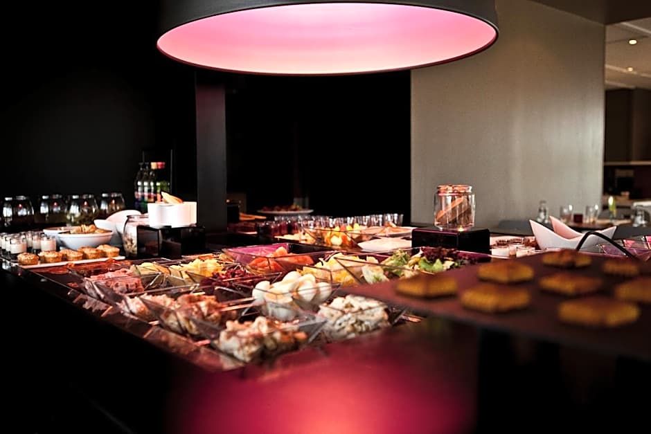 Campanile Bourges Nord Saint Doulchard Hotel