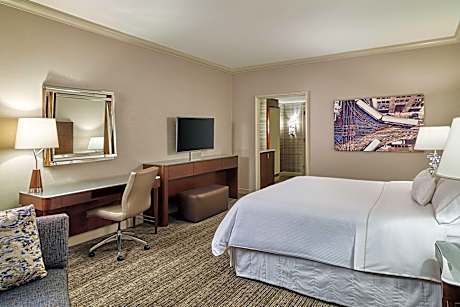 Luxury Suite, Suite, 1 King