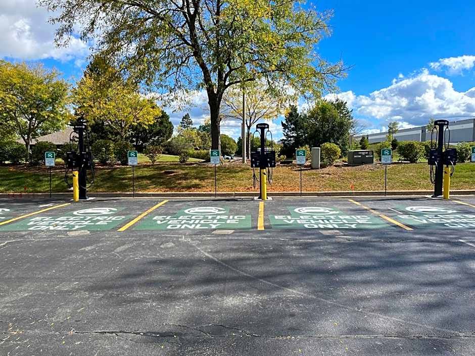 Comfort Inn & Suites Arlington Heights - Buffalo Grove