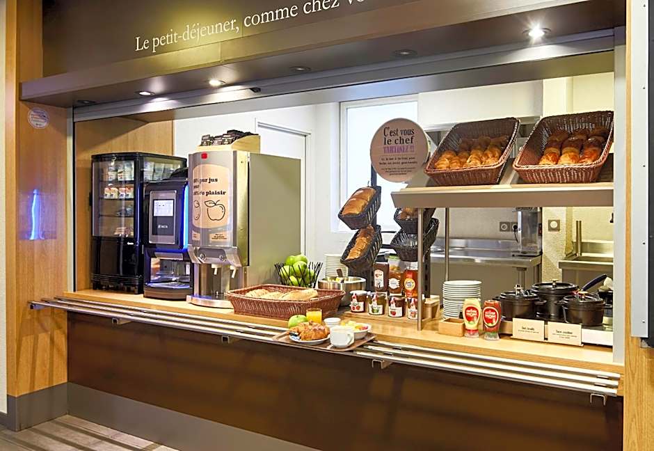 B&B HOTEL Paris Le Bourget