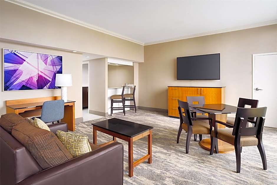 Hilton Charlotte University Place