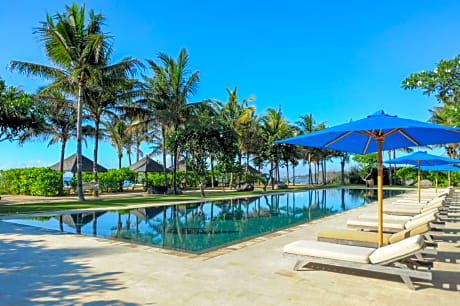 Komaneka at Keramas Beach