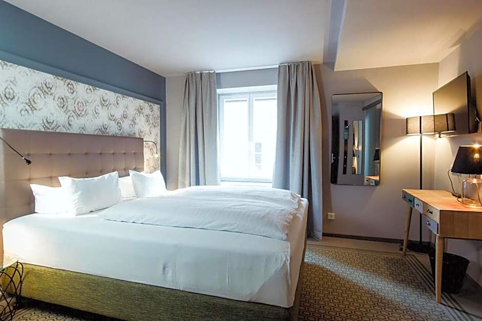 Hotel Goldene Traube - by Neugart