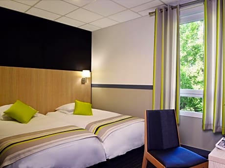 Superior Twin Room with Shower - Early Booking
