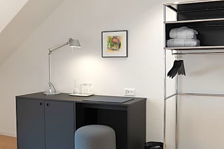 Boutique Queen Room