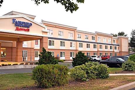Fairfield Inn & Suites by Marriott Hartford Airport