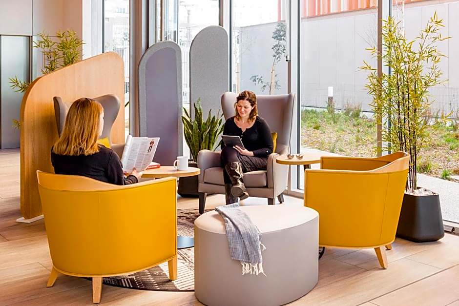 Aparthotel Adagio Access Paris Massy Gare TGV