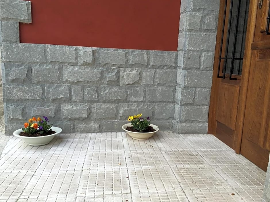 La Casuca del Esbardu Hotel