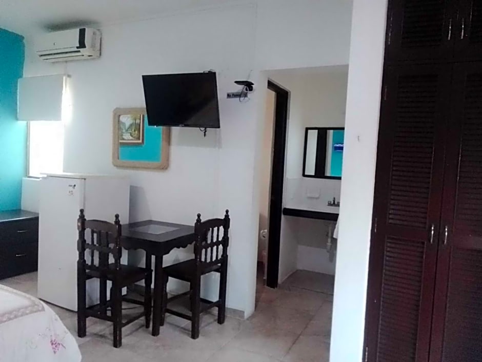 Hotel Acuario PLAYA DEL CARMEN