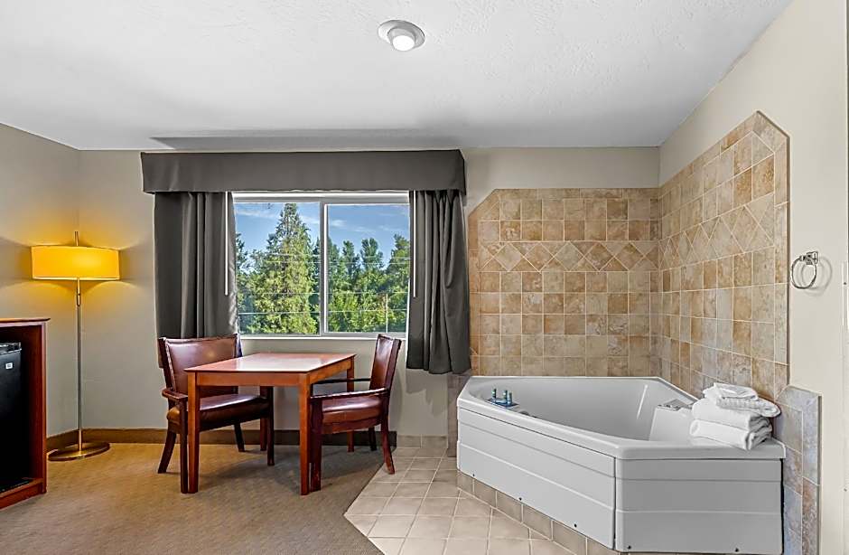 Best Western Inn At The Rogue