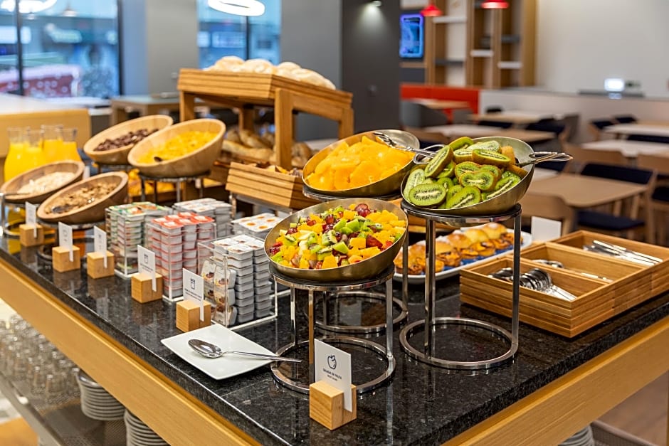 Holiday Inn Express Porto City Centre By IHG