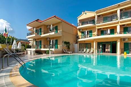 Konstantinos Hotel & Apartments 2